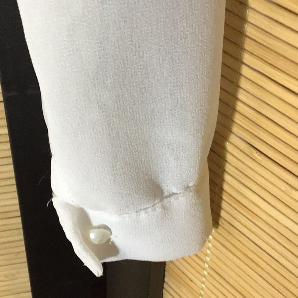 Blouse - Picture 4 of 4